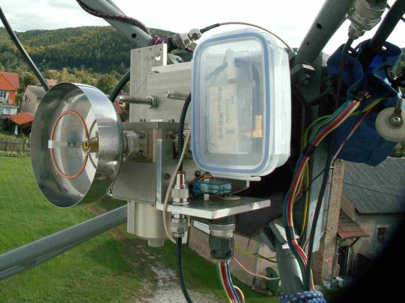 23 cm linear feed 2012